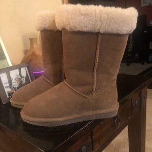 Women’s Bear Paw Boots